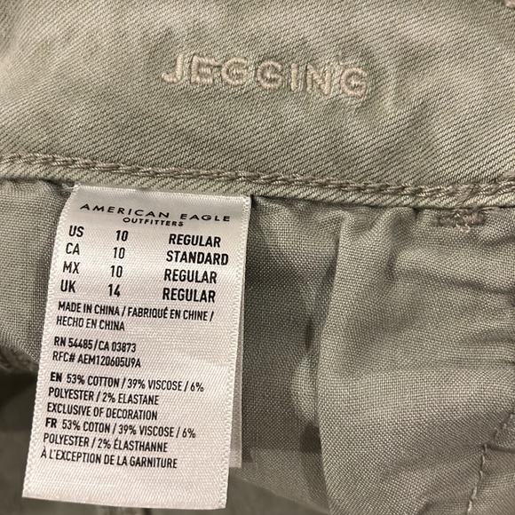 American Eagle Jeggings, Size 10, Sage Green, EUC - Picture 5 of 5